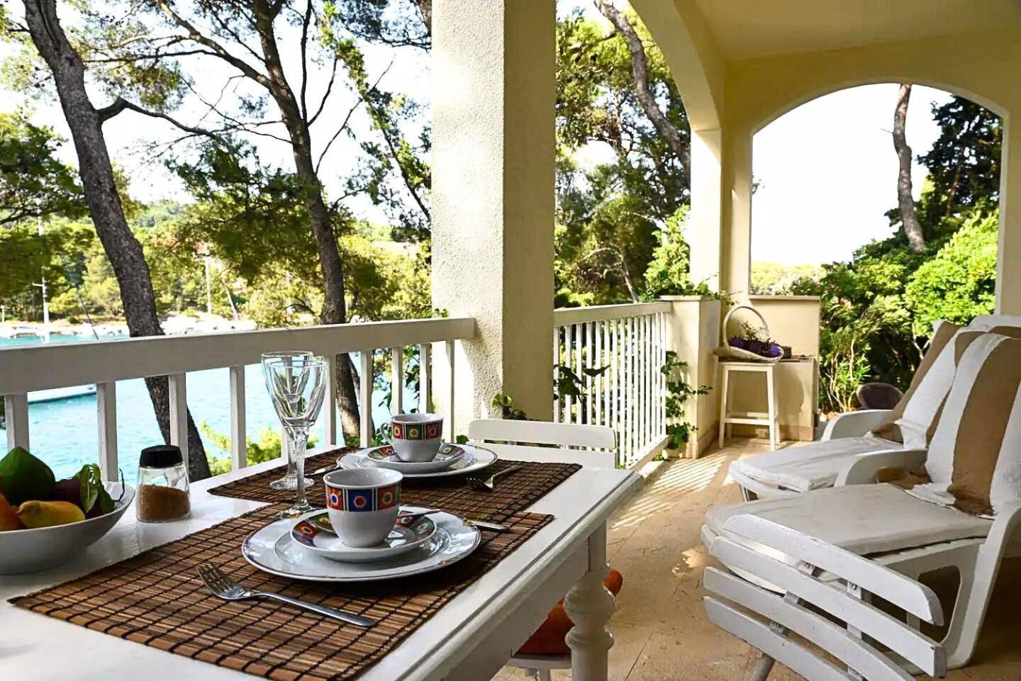 Lili Sunset Apartment Stari Grad  Ngoại thất bức ảnh