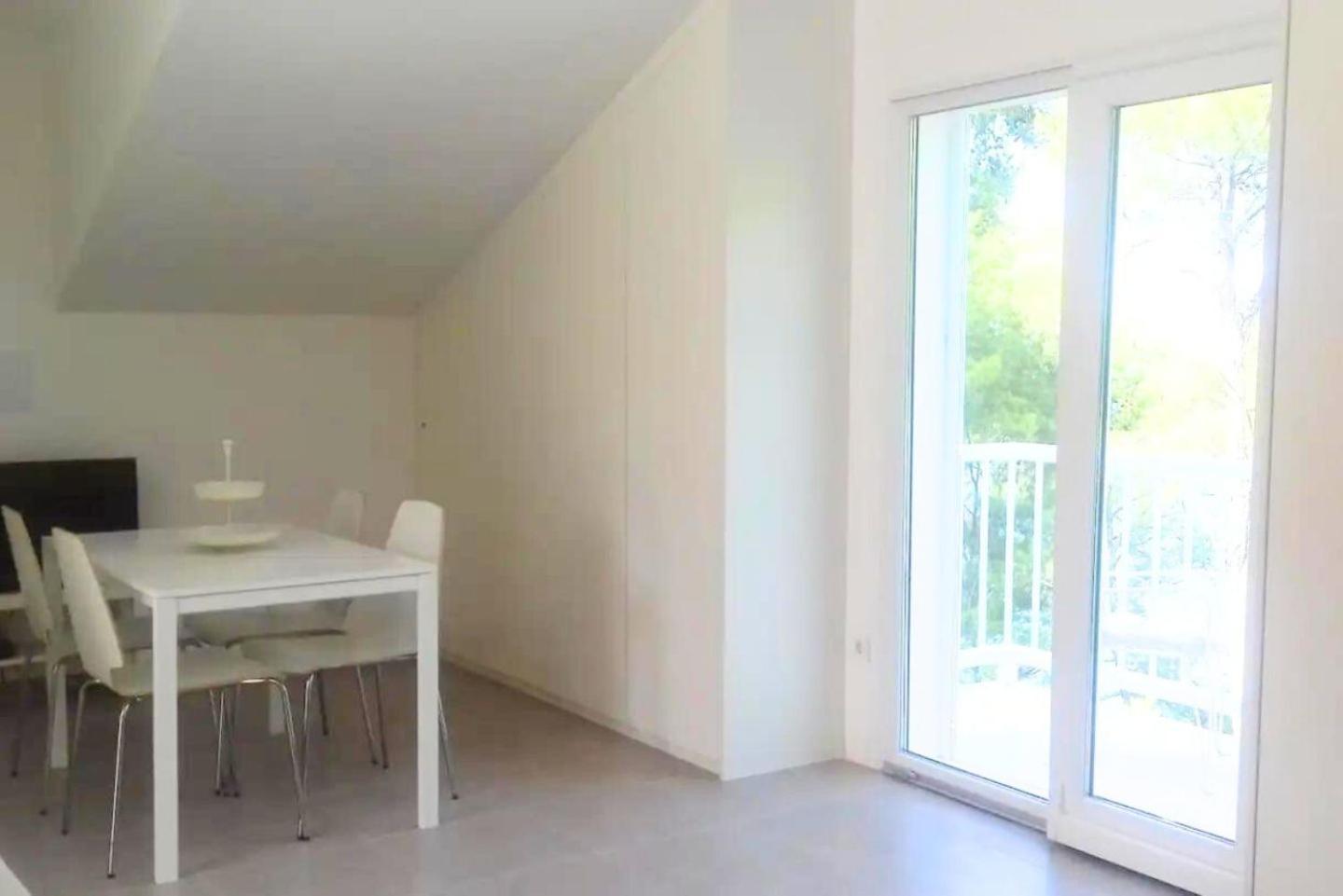 Lili Sunset Apartment Stari Grad  Ngoại thất bức ảnh